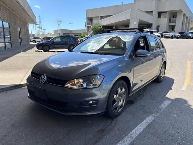 2016 Volkswagen Golf Sportwagen in North Vancouver, British Columbia