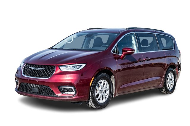 2022 Chrysler Pacifica in Saint-Leonard, Quebec