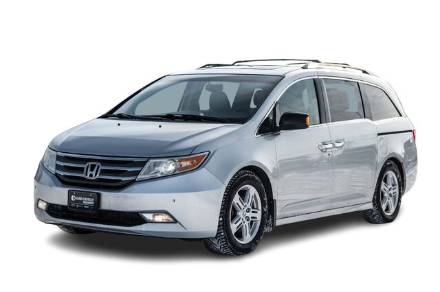 Honda Odyssey  2013 à Saint-Léonard, Québec