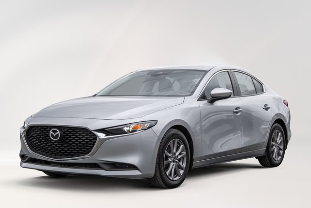 2019 Mazda 3 in Saint-Leonard, Quebec