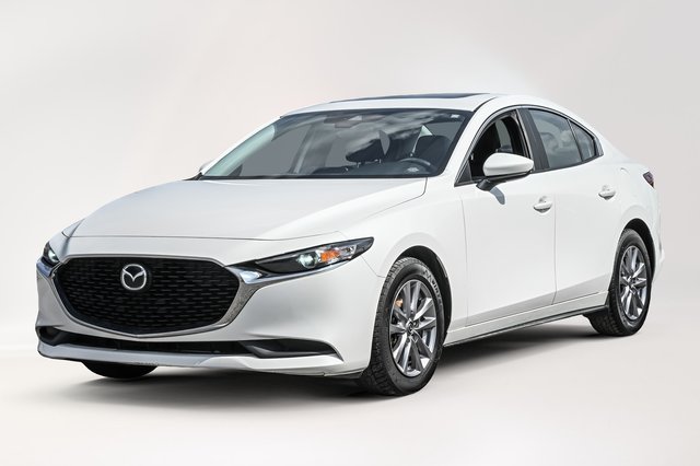 2021 Mazda 3 in Saint-Leonard, Quebec
