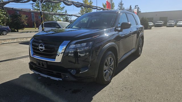 2024 Nissan Pathfinder in Calgary, Alberta
