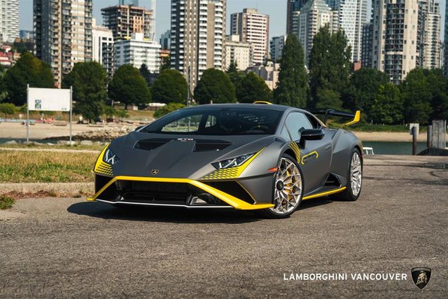 2023 Lamborghini Huracan in Vancouver, British Columbia