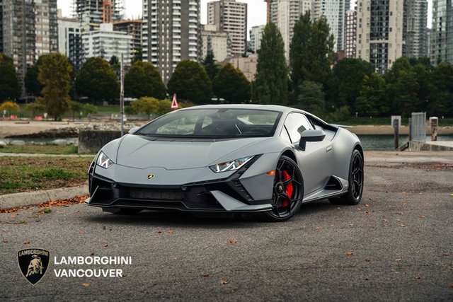 2023 Lamborghini Huracan in Vancouver, British Columbia