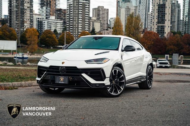 2023 Lamborghini Urus in Vancouver, British Columbia