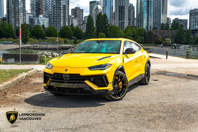 2024 Lamborghini Urus in Vancouver, British Columbia