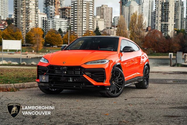 2025 Lamborghini Urus in Vancouver, British Columbia