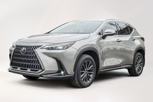 Lexus NX  2023 à Laval, Québec