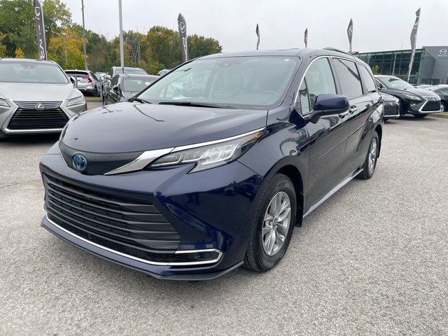 Toyota Sienna  2021 à Laval, Québec