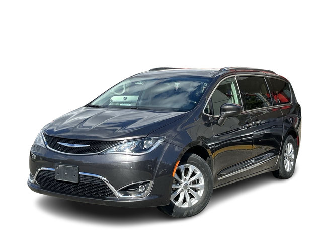 2018 Chrysler Pacifica in Markham, Ontario