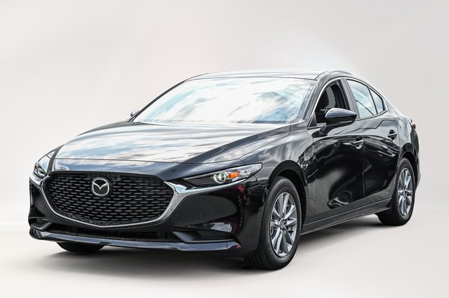 2025 Mazda 3 in Dorval, Quebec
