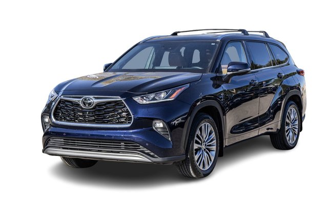 2022 Toyota Highlander in Dorval, Quebec