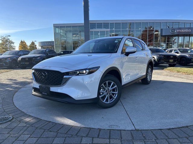 2025 Mazda CX-5 in Dorval, Quebec