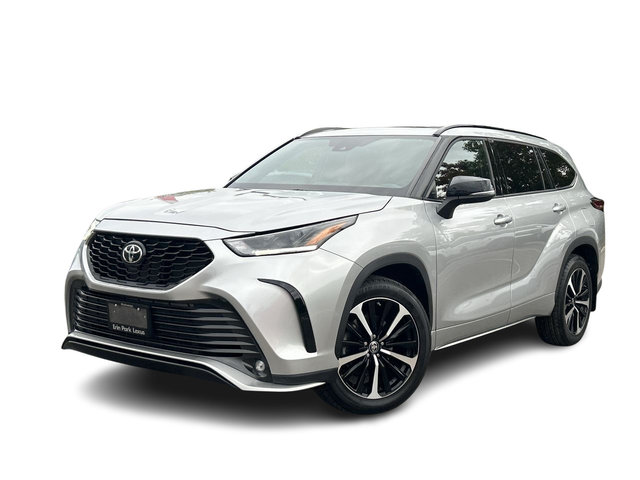 2021 Toyota Highlander in Mississauga, Ontario