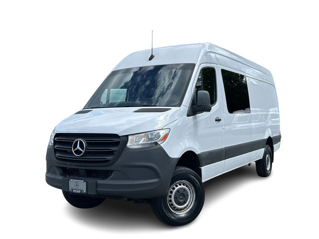 2020 Mercedes-Benz Sprinter 4x4 2500 Crew Van in Richmond, British Columbia