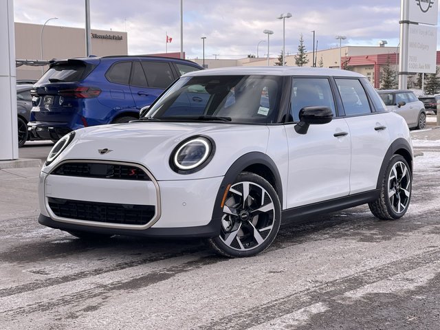 2025 MINI COOPER (5) in Calgary, Alberta