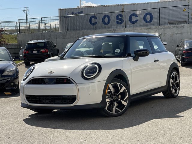 2025 MINI COOPER (3) in Calgary, Alberta