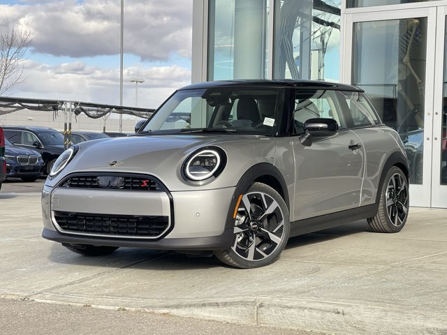 2025 MINI COOPER (3) in Calgary, Alberta