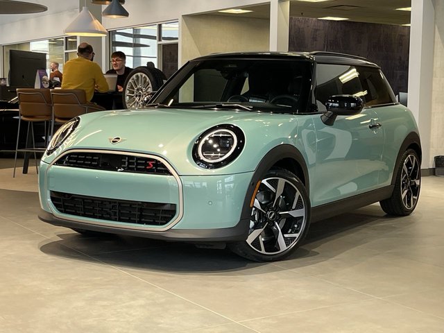 2025 MINI COOPER (3) in Calgary, Alberta