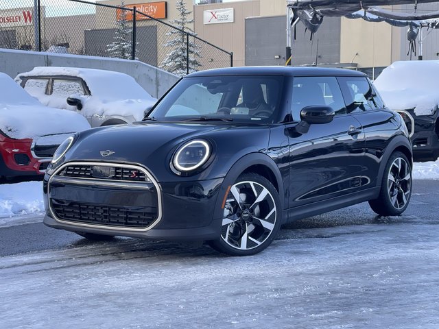 2025 MINI COOPER (3) in Calgary, Alberta