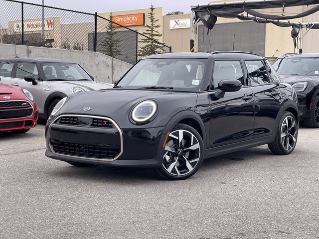 2025 MINI COOPER (5) in Calgary, Alberta