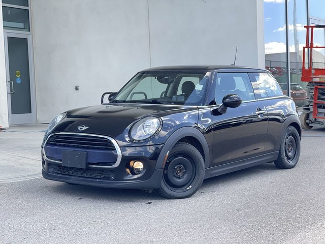 2017 MINI Cooper Hardtop in Calgary, Alberta