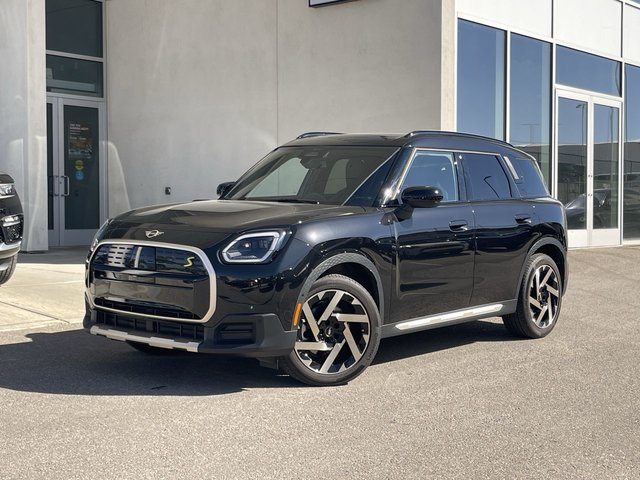 2025 MINI Countryman in Calgary, Alberta