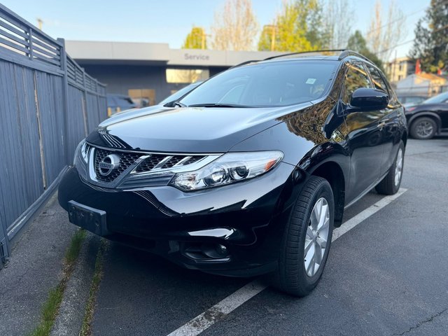 2014  Murano in Vancouver, British Columbia