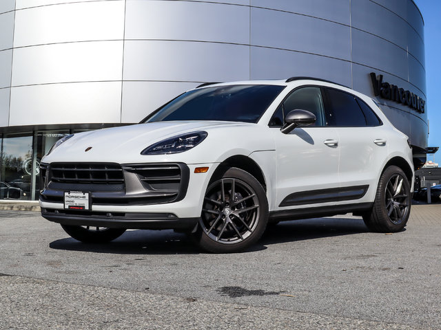 2023 Porsche Macan in Langley, British Columbia