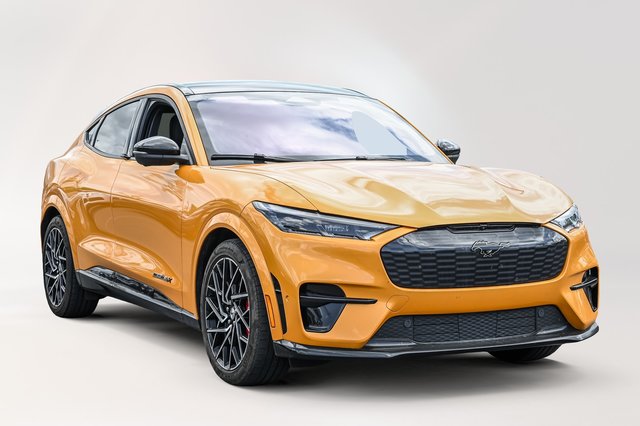 Ford Mustang Mach-E  2022 à Saint-Bruno-de-Montarville, Québec