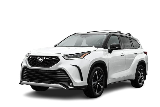 2022 Toyota Highlander in Saint-Bruno-de-Montarville, Quebec