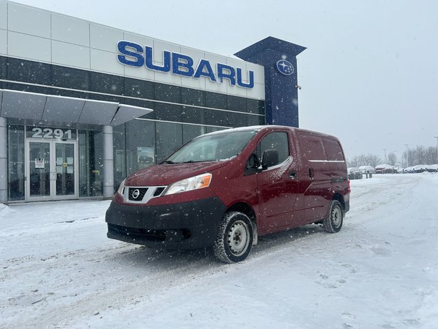 2017 Nissan NV200 in Dorval, Quebec