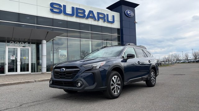 Subaru Outback  2023 à Dorval, Québec