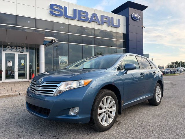 Toyota Venza  2010 à Dorval, Québec