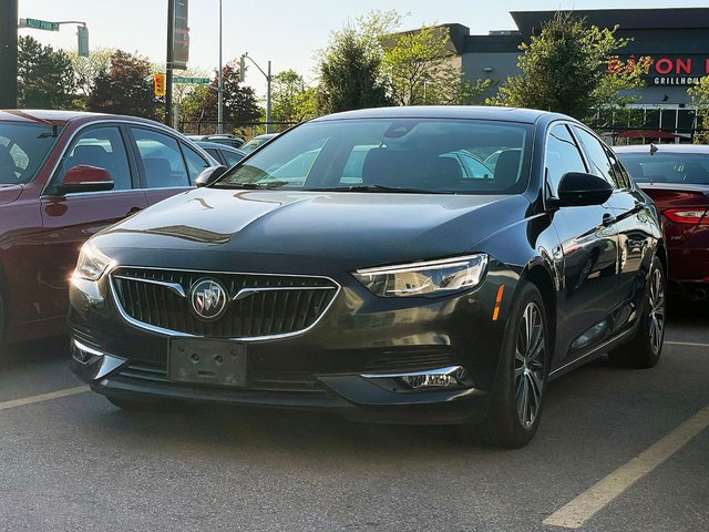 2018 Buick Regal in Brampton, Ontario