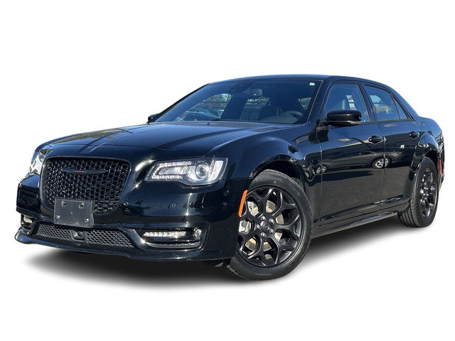 2023 Chrysler 300 in Woodbridge, Ontario