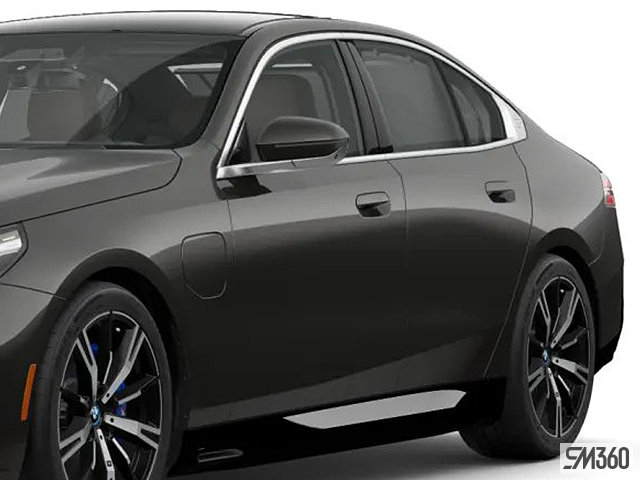2025 BMW 5 Series Sedan PHEV 550E XDRIVE-14