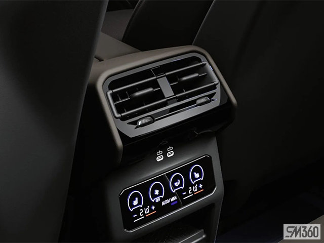 2025 BMW 5 Series Sedan PHEV 550E XDRIVE-44