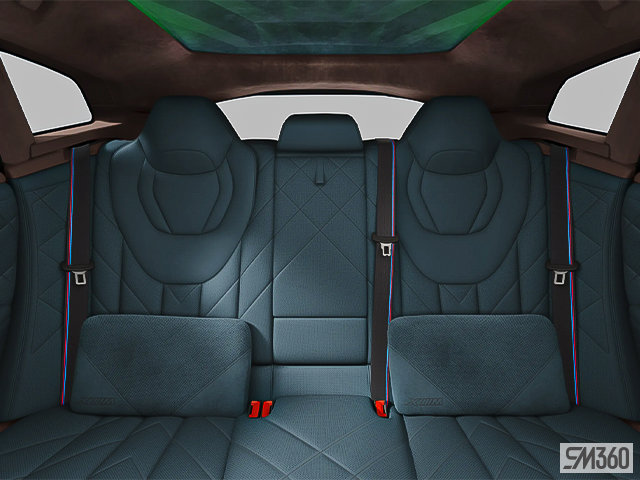 2025 BMW XM-22