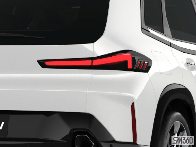 2025 BMW XM LABEL-12