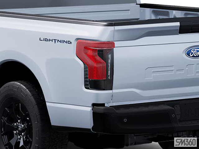 2025 FORD F-150 Lightning PRO