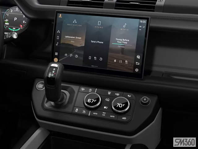 2025  Defender 110 V8