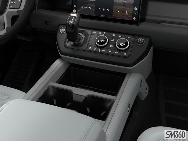 2025  Defender 130 V8