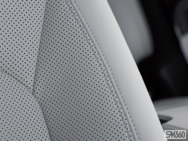 2025  Defender 130 V8