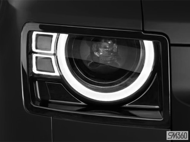 2025  Defender 90 V8