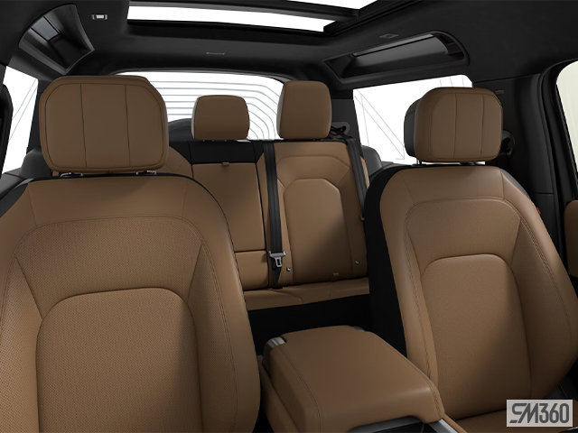 2025  Defender 90 V8