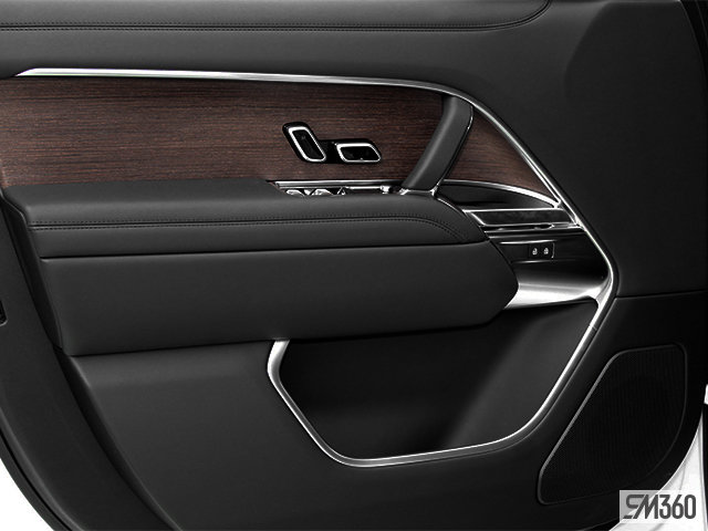 2025  Range Rover Plug-in Hybrid SE SWB