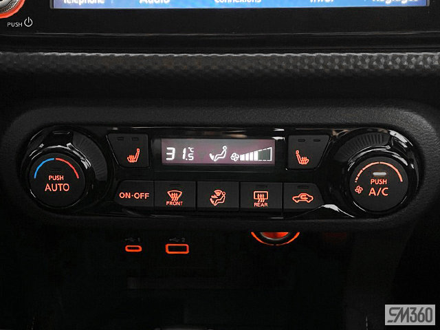 2025 NISSAN Kicks Play SV-24