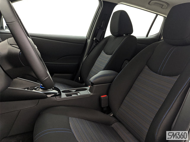 2025 NISSAN LEAF SV-8