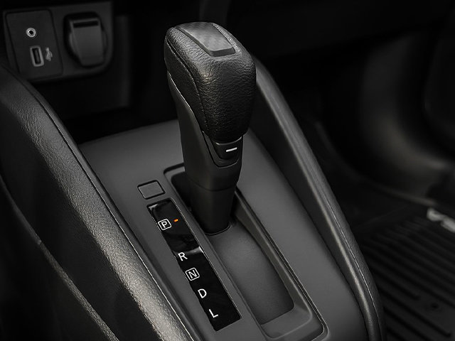 2025 NISSAN Versa S-18